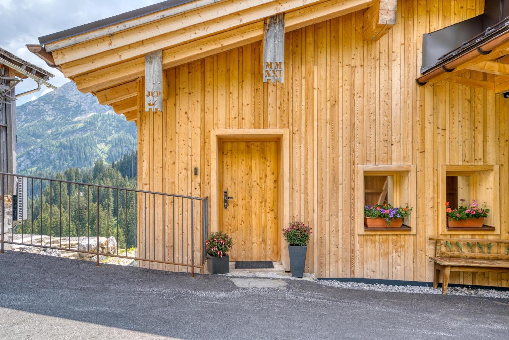 Jup - A Luxury Boutique Chalet Warth  ภายนอก รูปภาพ